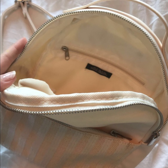 mini backpack! - Picture 2 of 3